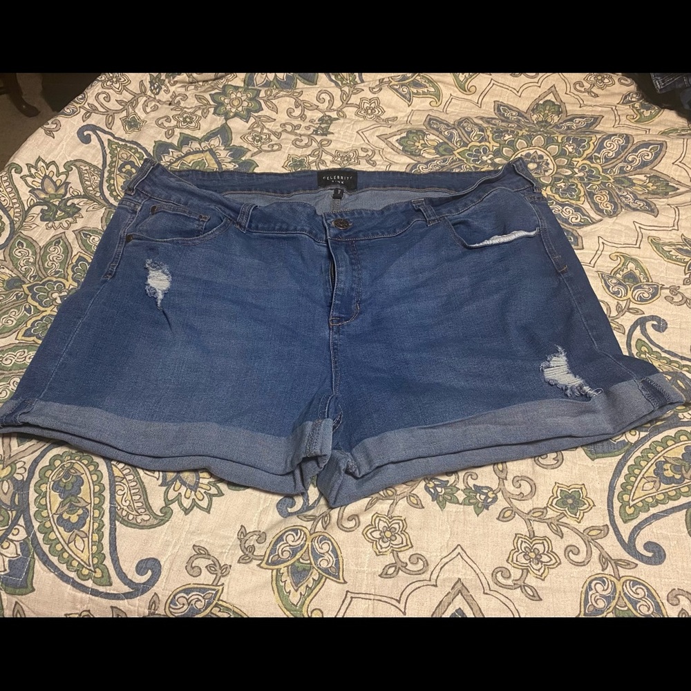 Celebrity Pink jean shorts